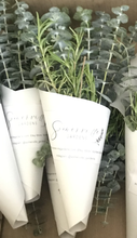Load image into Gallery viewer, Mini Eucalyptus Bouquet with Lavender or Rosemary | Silver Leaf Mountain Gum Eucalyptus, Aromatherapy, Tablescape, Center Piece