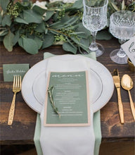 Load image into Gallery viewer, DRIED Eucalyptus Sugar Gum Bouquet | Sugar Gum Eucalyptus Branches | Aromatherapy, Centerpiece Wedding Decor, Tablescape